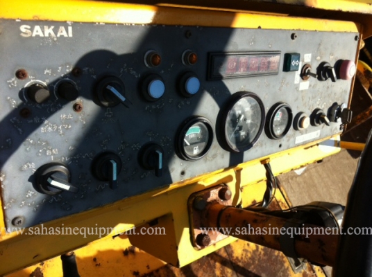 รถบด SAKAI SW750 บจก.สหสินอีควิปเม้นท์ โทร.081-5851880, 02-5168100-1 www.sahasinequipment.com