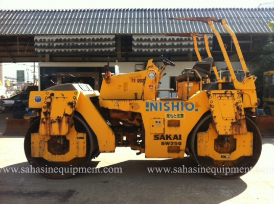 รถบด SAKAI SW750 บจก.สหสินอีควิปเม้นท์ โทร.081-5851880, 02-5168100-1 www.sahasinequipment.com