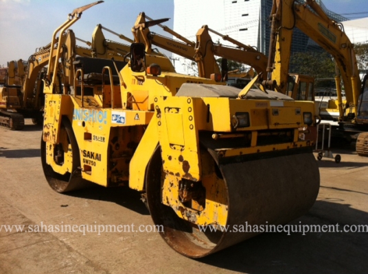 รถบด SAKAI SW750 บจก.สหสินอีควิปเม้นท์ โทร.081-5851880, 02-5168100-1 www.sahasinequipment.com