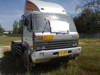 Nissan NCW430 หัวลาก วางเครื่อง Doosun 340 แรง แก๊ส CNG 8 ถัง