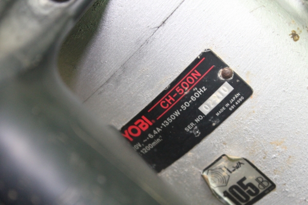 เครื่องสกัดคอนกรีตไฟฟ้าRYOBI รุ่นCH500 รุ่นใหญ่สภาพดีมากๆครับ เครื่องสกัดคอนกรีตไฟฟ้าRYOBI รุ่นCH500 รุ่นใหญ่สภาพดีมากๆครับ