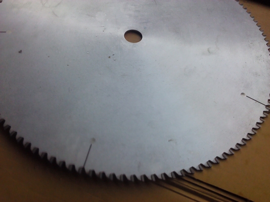 ลดราคา ใบเลื่อยวงเดือนใหม่ๆใบโค 40.3 ซม. ยี่ห้อ MASUDA โดยบริษัท SEIKI (มี 2 ใบ)