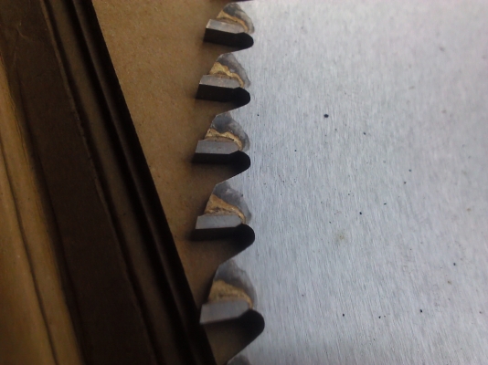 ลดราคา ใบเลื่อยวงเดือนใหม่ๆใบโค 40.3 ซม. ยี่ห้อ MASUDA โดยบริษัท SEIKI (มี 2 ใบ)