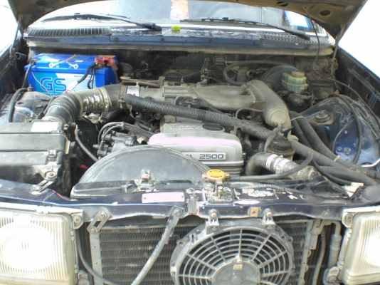 ขาย Benz 230  ราคาถูก พวงมาลัยซ้าย ติดแก๊ส JPG พร้อมใช้งาน