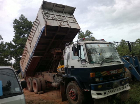 รถอิซูซุ 10 ล้อดั๊ม FXZ 210 แรงม้า  ปี 36   สนใจติดต่อ  081 - 607515