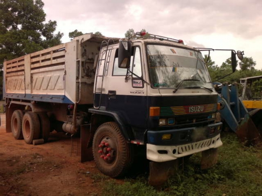 รถอิซูซุ 10 ล้อดั๊ม FXZ 210 แรงม้า  ปี 36   สนใจติดต่อ  081 - 607515