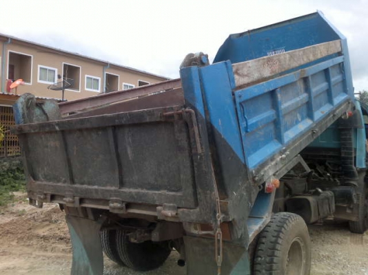 รถอีซูซุ 6 ล้อดั๊ม  KS - 21   145 แรงม้า    สนใจติดต่อ 081 - 6079515