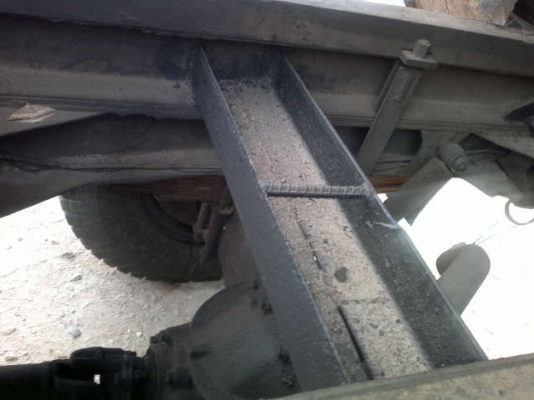 รถอีซูซุ 6 ล้อดั๊ม  KS - 21   145 แรงม้า    สนใจติดต่อ 081 - 6079515