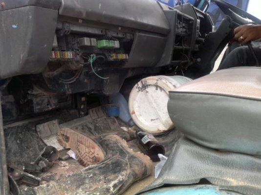 รถอีซูซุ 6 ล้อดั๊ม  KS - 21   145 แรงม้า    สนใจติดต่อ 081 - 6079515