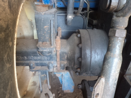 ขายรถไถฟอร์ดT90 สองเพลา มีดันน้าและผาน7 สภาพสวยพร้อมใช้งานคับ