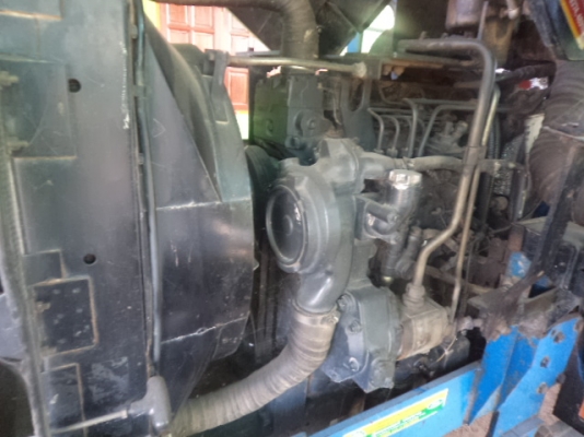 ขายรถไถฟอร์ดT90 สองเพลา มีดันน้าและผาน7 สภาพสวยพร้อมใช้งานคับ