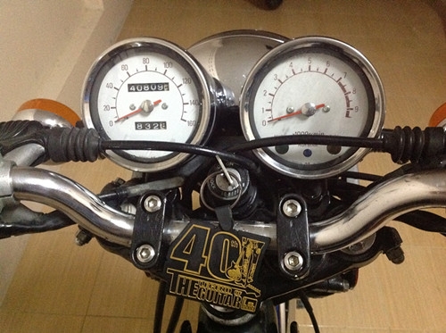 NEW!!! ขาย SR 400 ปี 95  เดิมๆ  inv. ล้อดำๆ เครื่องแน่น  65,000 ohm คอนหวัน