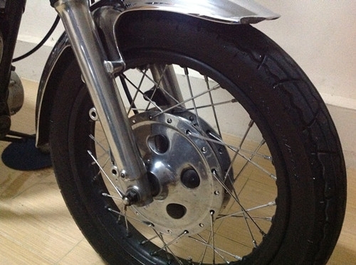 NEW!!! ขาย SR 400 ปี 95  เดิมๆ  inv. ล้อดำๆ เครื่องแน่น  65,000 ohm คอนหวัน