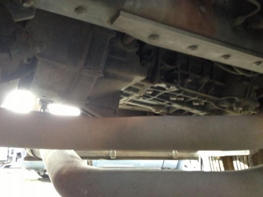 รถอีซูซุ 10 ล้อ หัวลาก GXZ 270 แรงม้า ปี 52 สนใจติดต่อ 081 - 6079515 รถอีซูซุ 10 ล้อ หัวลาก GXZ 270 แรงม้า ปี 52 สนใจติดต่อ 081 - 6079515