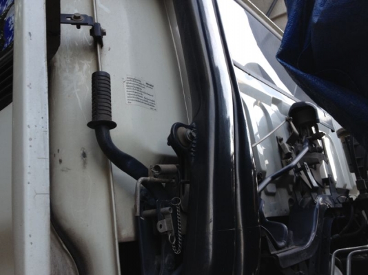 รถอีซูซุ 10 ล้อ หัวลาก GXZ 270 แรงม้า ปี 52 สนใจติดต่อ 081 - 6079515 รถอีซูซุ 10 ล้อ หัวลาก GXZ 270 แรงม้า ปี 52 สนใจติดต่อ 081 - 6079515