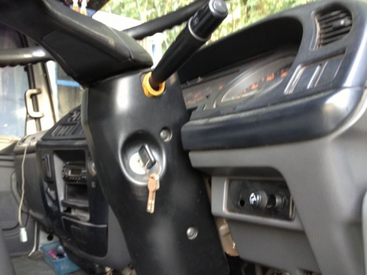 รถอีซูซุ 10 ล้อ หัวลาก GXZ 270 แรงม้า ปี 52 สนใจติดต่อ 081 - 6079515 รถอีซูซุ 10 ล้อ หัวลาก GXZ 270 แรงม้า ปี 52 สนใจติดต่อ 081 - 6079515