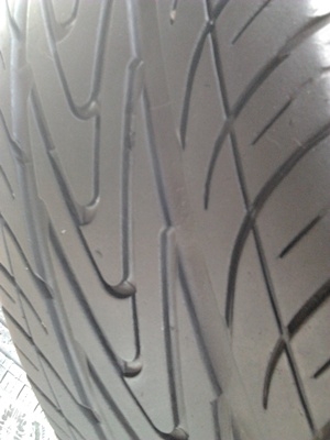 ขายยาง205/50/16 ปี 3910 SILVERSTONE 1 ชุด  ราคา :  3,000.00  บาท