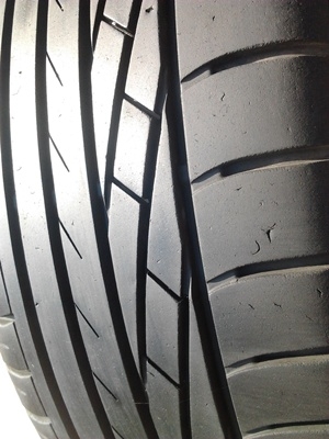 ขายยาง185/55/16 ปี 2509 GOODYEAES Excellemce 1 ชุด  ราคา :  2,200.00  บาท