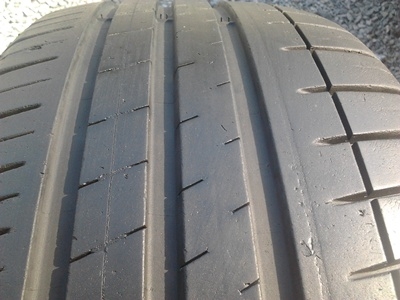 ขายยาง205/50/16 ปี 1410 MICHERLIN Pilot 3 1 ชุด  ราคา :  3,500.00  บาท