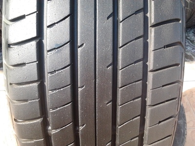 ขายยาง185/55/15 ปี 4909 DUNLOP SP230 1 ชุด   ราคา :  2,200.00  บาท