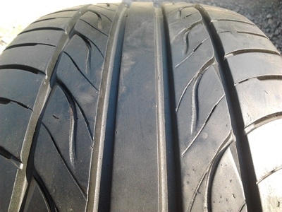 ขายยาง195/50/15 ปี 2210 MAXXIS VICTRA i Pro 1 ชุด  ราคา :  2,600.00  บาท