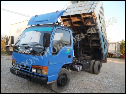 ขายด่วน รถบรรทุก 6 ล้อดั้ม ISUZU NKR 110 แรง หัวการ์ตูน (รถห้าง) ดั้มเกษตร สภาพพพร้อมใช้ ราคาสุดคุ้ม