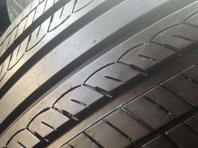 ขายยาง225/45/18 ปี 2610 YOKOHAMA dB JAPAN 1 คู่  ราคา :  3,600.00  บาท