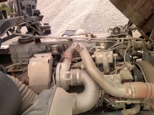 รถฮีโน่ 10 ล้อดั๊ม FM2P   380 แรงม้า ปี 53    สนใจติดต่อ 081 - 6079515