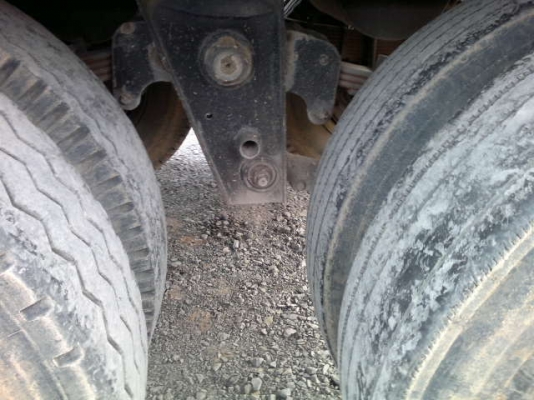 รถฮีโน่ 10 ล้อดั๊ม FM2P   380 แรงม้า ปี 53    สนใจติดต่อ 081 - 6079515