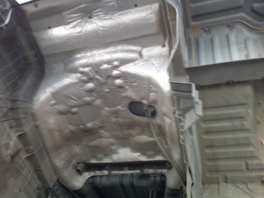 รถฮีโน่ 10 ล้อดั๊ม FM2P   380 แรงม้า ปี 53    สนใจติดต่อ 081 - 6079515