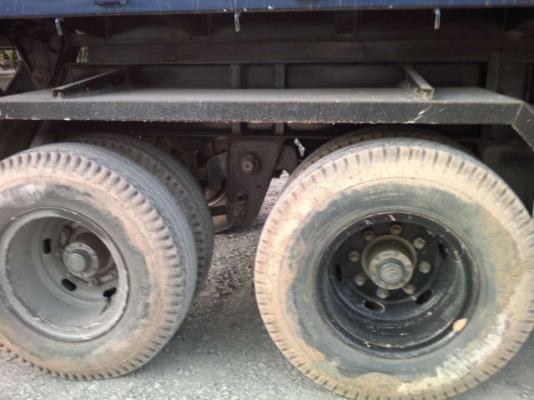 รถฮีโน่ 10 ล้อดั๊ม FM2P   380 แรงม้า ปี 53    สนใจติดต่อ 081 - 6079515