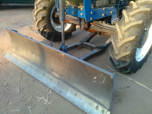 ขาย FORD TS110 เกียร์กลาง เอกสารพร้อมจดทะเบียน