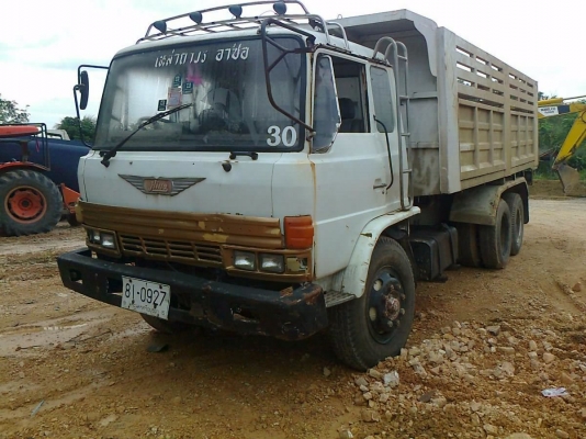 10ล้อดั้มHIN0 F18 วางเครื่องH07D 195แรง สภาพดี