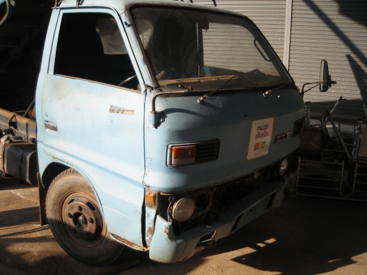 ต้องการซื้อหัวรถ 6 ล้อ TL 85