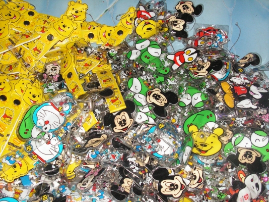 ตุ๊กตา สายห้อยโทรศัพท์มือถือ(พี่เดชาอยู่บึงกาฬฬรับไปดูเเลต่อแล้วครับ)