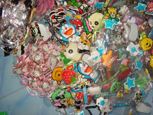 ตุ๊กตา สายห้อยโทรศัพท์มือถือ(พี่เดชาอยู่บึงกาฬฬรับไปดูเเลต่อแล้วครับ)