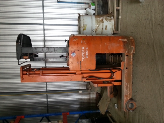 ขายรถยกไฟฟ้า1.3ตัน ขายตามสภาพ