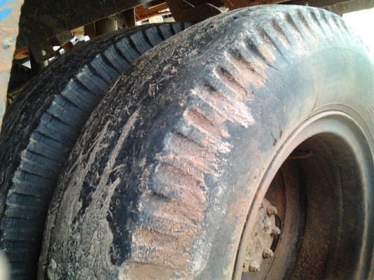 ***ขายแล้วครับขอบคุณ Truck2hand ขาย อีแต๋น6ล้อดั๊ม เครื่องยนต์ TOYOTA 75 HP แน่นๆไม่มีหลวม เกียร์โตโยต้า เข้าง่ายไม่หลุด ช่วงล่างใหญ่ของ6ล้อ110  กระบอกดั๊ม 2 ตัน ยาง7.50 ขอบ16 ดี4เส้นคัสซีหน้า 5 สโลว์พร้อม กระบะดั๊มเหล็ก ก.1.68ม.ย.3.0ม.ส.1.43ม. 5ตันสบายๆ