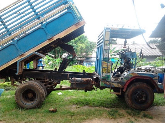 ***ขายแล้วครับขอบคุณ Truck2hand ขาย อีแต๋น6ล้อดั๊ม เครื่องยนต์ TOYOTA 75 HP แน่นๆไม่มีหลวม เกียร์โตโยต้า เข้าง่ายไม่หลุด ช่วงล่างใหญ่ของ6ล้อ110  กระบอกดั๊ม 2 ตัน ยาง7.50 ขอบ16 ดี4เส้นคัสซีหน้า 5 สโลว์พร้อม กระบะดั๊มเหล็ก ก.1.68ม.ย.3.0ม.ส.1.43ม. 5ตันสบายๆ