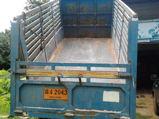 ***ขายแล้วครับขอบคุณ Truck2hand ขาย อีแต๋น6ล้อดั๊ม เครื่องยนต์ TOYOTA 75 HP แน่นๆไม่มีหลวม เกียร์โตโยต้า เข้าง่ายไม่หลุด ช่วงล่างใหญ่ของ6ล้อ110  กระบอกดั๊ม 2 ตัน ยาง7.50 ขอบ16 ดี4เส้นคัสซีหน้า 5 สโลว์พร้อม กระบะดั๊มเหล็ก ก.1.68ม.ย.3.0ม.ส.1.43ม. 5ตันสบายๆ