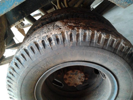 ***ขายแล้วครับขอบคุณ Truck2hand ขาย อีแต๋น6ล้อดั๊ม เครื่องยนต์ TOYOTA 75 HP แน่นๆไม่มีหลวม เกียร์โตโยต้า เข้าง่ายไม่หลุด ช่วงล่างใหญ่ของ6ล้อ110  กระบอกดั๊ม 2 ตัน ยาง7.50 ขอบ16 ดี4เส้นคัสซีหน้า 5 สโลว์พร้อม กระบะดั๊มเหล็ก ก.1.68ม.ย.3.0ม.ส.1.43ม. 5ตันสบายๆ