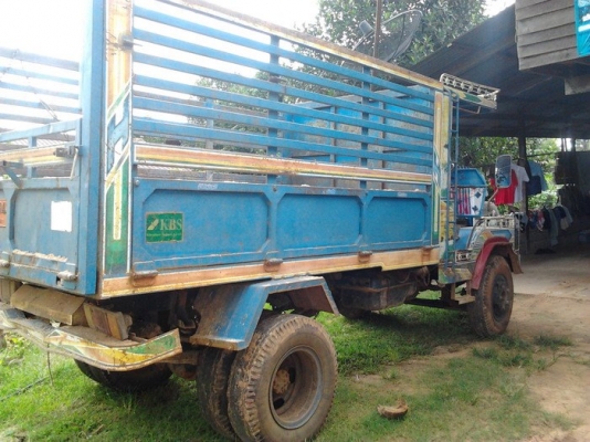 ***ขายแล้วครับขอบคุณ Truck2hand ขาย อีแต๋น6ล้อดั๊ม เครื่องยนต์ TOYOTA 75 HP แน่นๆไม่มีหลวม เกียร์โตโยต้า เข้าง่ายไม่หลุด ช่วงล่างใหญ่ของ6ล้อ110  กระบอกดั๊ม 2 ตัน ยาง7.50 ขอบ16 ดี4เส้นคัสซีหน้า 5 สโลว์พร้อม กระบะดั๊มเหล็ก ก.1.68ม.ย.3.0ม.ส.1.43ม. 5ตันสบายๆ