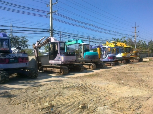 ขาย รถตัก รถเครน และแมคโค เรามีรถให้ท่านเลือกหลายคัน เก่านอกมีเอกสาร มีหลายคันให้เลือก รับทำไฟแนนร์ให้ครับ