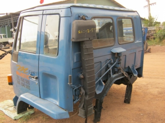 แสงฟ้าเต้นรถ/// จำหน่ายหัวเก๋งนอกเก่าญี่ปุ่น อีซุซุ ร็อกกี้ตาเหลี่ยม สภาพสวยอุปกรณ์ครบ