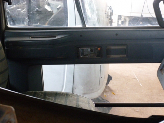 แสงฟ้าเต้นรถ///จำหน่ายรถบรรทุกมือสองทุกชนิดและ จำหน่ายหัวเก๋งนอก เก่าญี่ปุ่นทุกรุ่น สภาพสวยสมบูณ์ทุกหัว