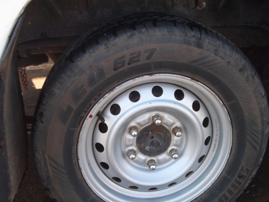 รถตู้ขายด่วน..ขายให้ถืกๆ รถใช้งานทุกวัน รับส่งนักเรียน เครื่องยนต์ 2500 C.C.ประหยัดเชื้อเพลิงบักขนาดเด้อสิบอกไห่.. รถตู้ขายด่วน..ขายให้ถืกๆ รถใช้งานทุกวัน รับส่งนักเรียน เครื่องยนต์ 2500 C.C.ประหยัดเชื้อเพลิงบักขนาดเด้อสิบอกไห่..