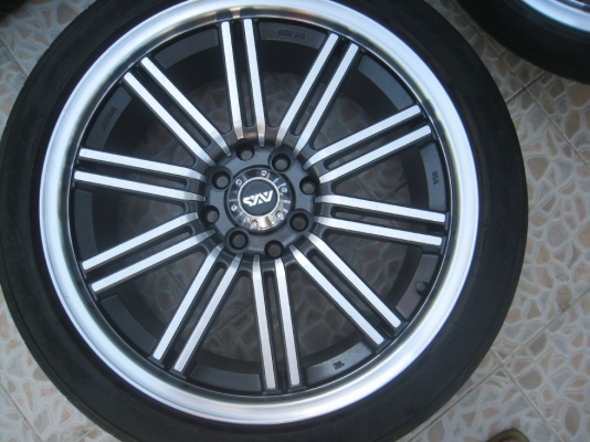 ขายล้อแม็ก 17"x7" et42 4/100,114 + ยางปี 10 (081-3747940)