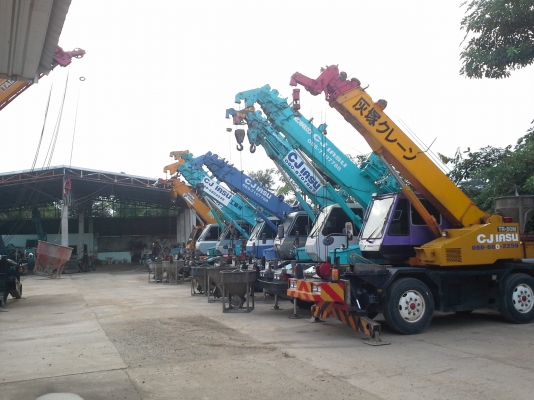 ให้เช่า รถเครน ขนาด 7 ตัน 25 ตัน รายวัน รายเดือน 0806802259 ให้เช่า รถเครน ขนาด 7 ตัน 25 ตัน รายวัน รายเดือน 0806802259