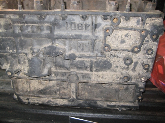 ขายเสื้อสูบ 4BD1 115แรงม้าเสื้อสแตนดาร์ดไม่เคยไสเจีย ไม่แตก ไม่ร้าว พร้อมหมายเลข