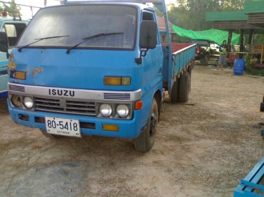 ELF TL85 หกล้อยาว ทะเบียนขาด1 ปี